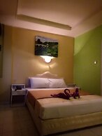 Hotel Laut Jaya