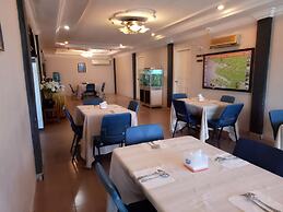 Hotel Laut Jaya