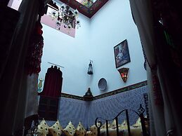 Maison Adam