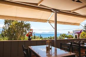 Ionio Hotel