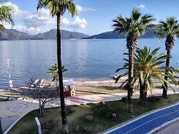 Uysal Motel Beach