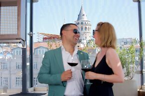 Momento Golden Horn Hotel