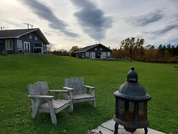 Amherst Shore Country Inn