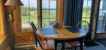 Amherst Shore Country Inn