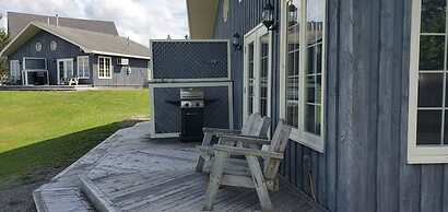 Amherst Shore Country Inn