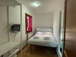 Zannoni Apartments