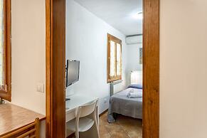 Zannoni Apartments