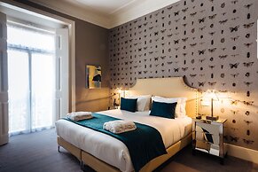 Dear Lisbon - Gallery House