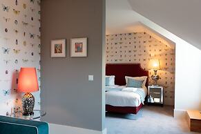 Dear Lisbon - Gallery House