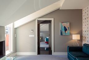 Dear Lisbon - Gallery House