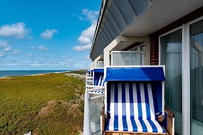 Wyn. Strandhotel Sylt