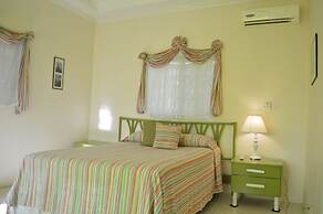 Sea Grove Villa