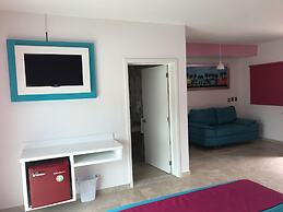 Miami Inn Hotel
