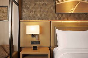 Hilton Manila Newport World Resorts