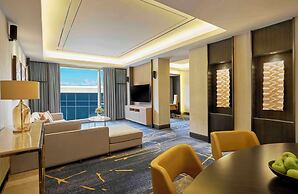 Hilton Manila Newport World Resorts