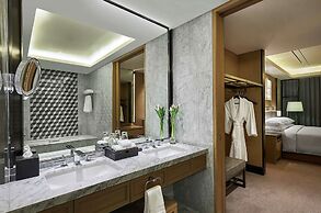 Hilton Manila Newport World Resorts