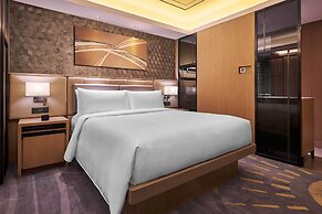Hilton Manila Newport World Resorts