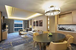 Hilton Manila Newport World Resorts