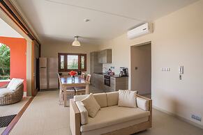 Spanish Water Apartments