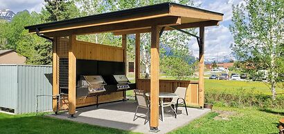 Sunset Mountain Inn and Spa