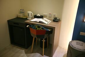 G11 Hotel