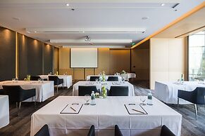 Arize Hotel Sri Racha