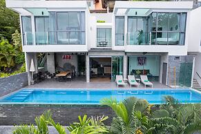 Baan Saint Tropez Villas Kata Beach