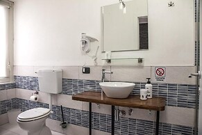 Aurelia Rooms