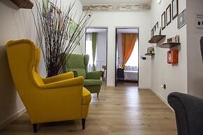 Aurelia Rooms