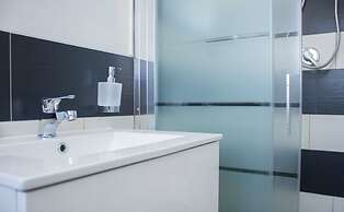Aurelia Rooms