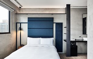 Waterfront Hotel