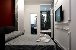 The Boutique Napoli Suite