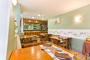 Hotel Restaurant De La Dore