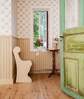 Enångers Bed and Breakfast