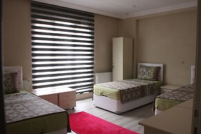 Turan Apart