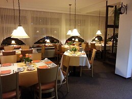 EMS Hotel