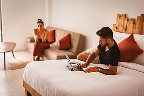 Nomads Hotel & Rooftop pool