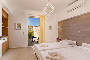 Castello Apartments