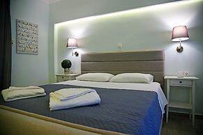 Castello Apartments
