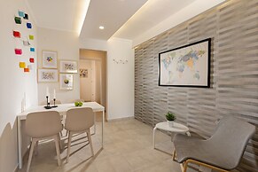 Castello Apartments