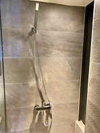 Something Easy Inn
