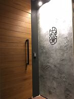 Something Easy Inn