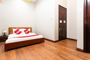 Honey Hotel