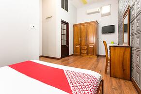 Honey Hotel