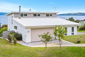 Manfield Seaside Bruny Island