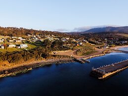 Manfield Seaside Bruny Island