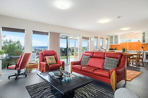 Manfield Seaside Bruny Island