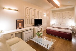 COAST HIKE HOTEL - Adults Only
