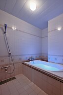 COAST HIKE HOTEL - Adults Only