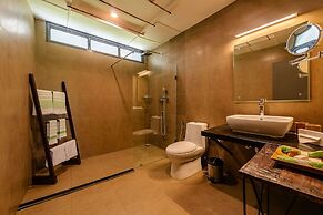 Wayanad Wild Rainforest lodge by CGH Earth